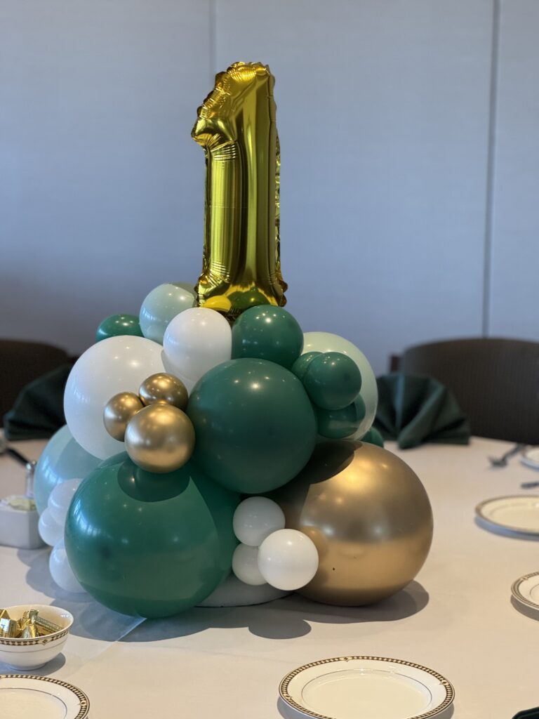 chicago balloon decor